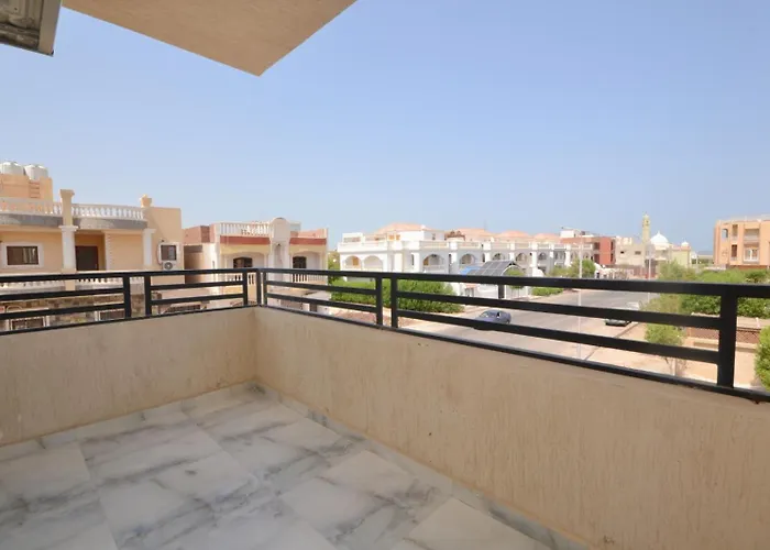 القليني للغرف السياحيه 2 Bedrooms *